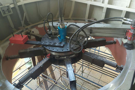 大型法兰面现场加工